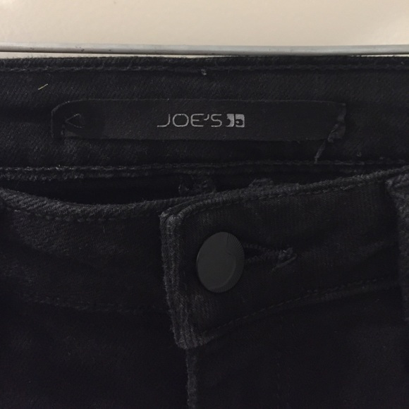 Joe’s skinny black jeans